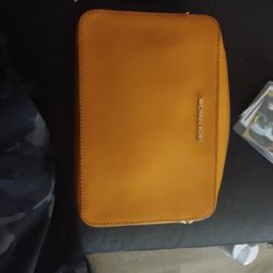 Michael Kors Should Bag 