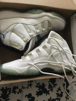 Jordan’s size 4