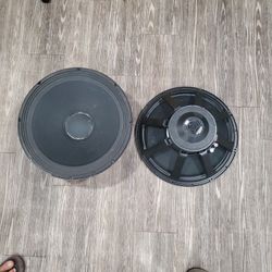 500 W 8 Ohms Base