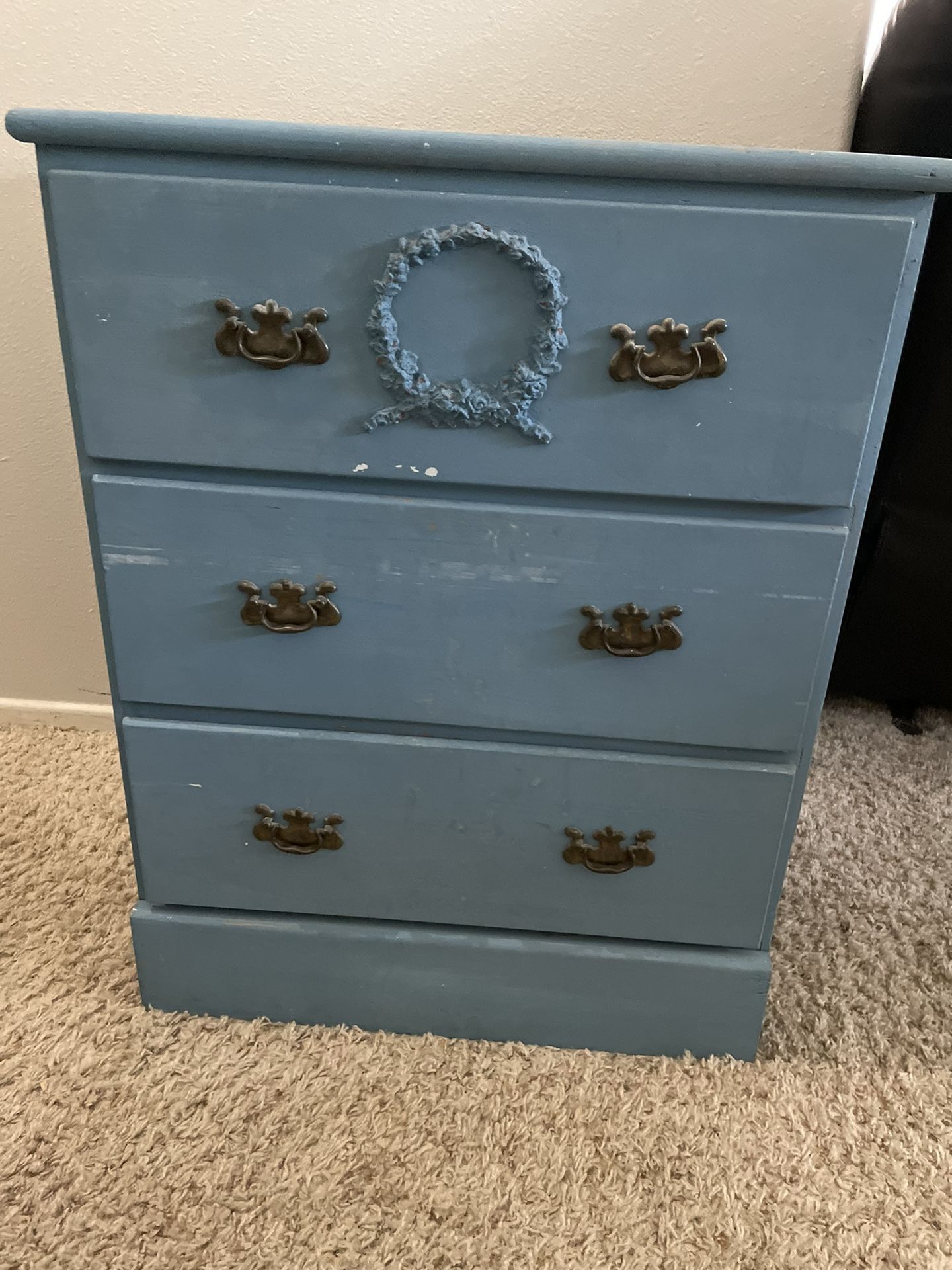 Small Dresser 