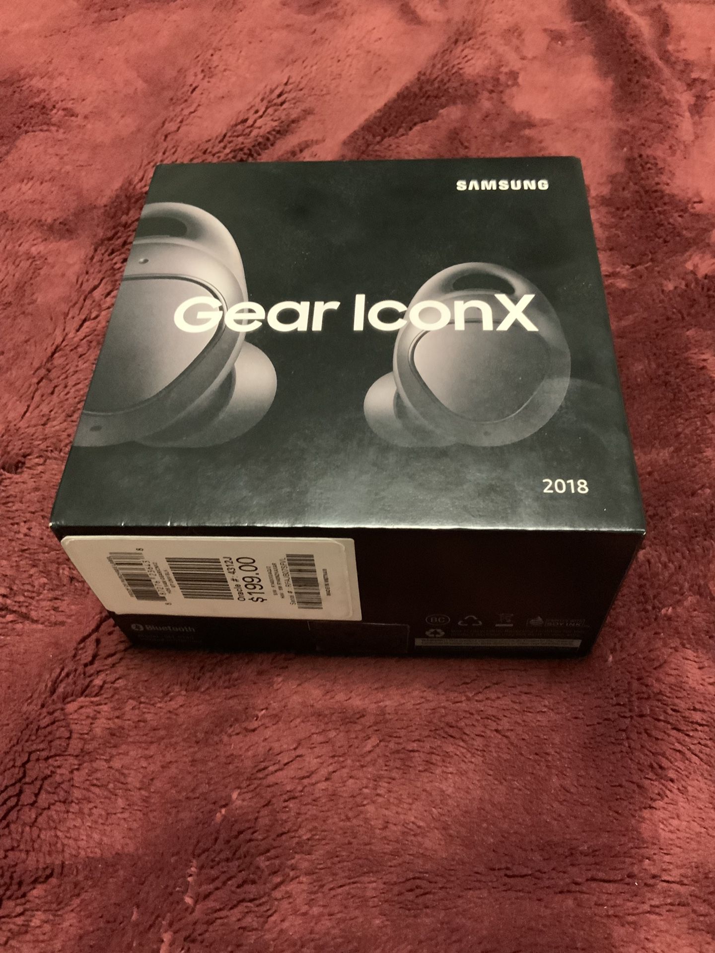 gear iconX wireless earbuds brand new never been used