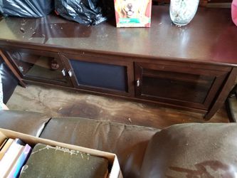 TV Console solid wood table very good condition