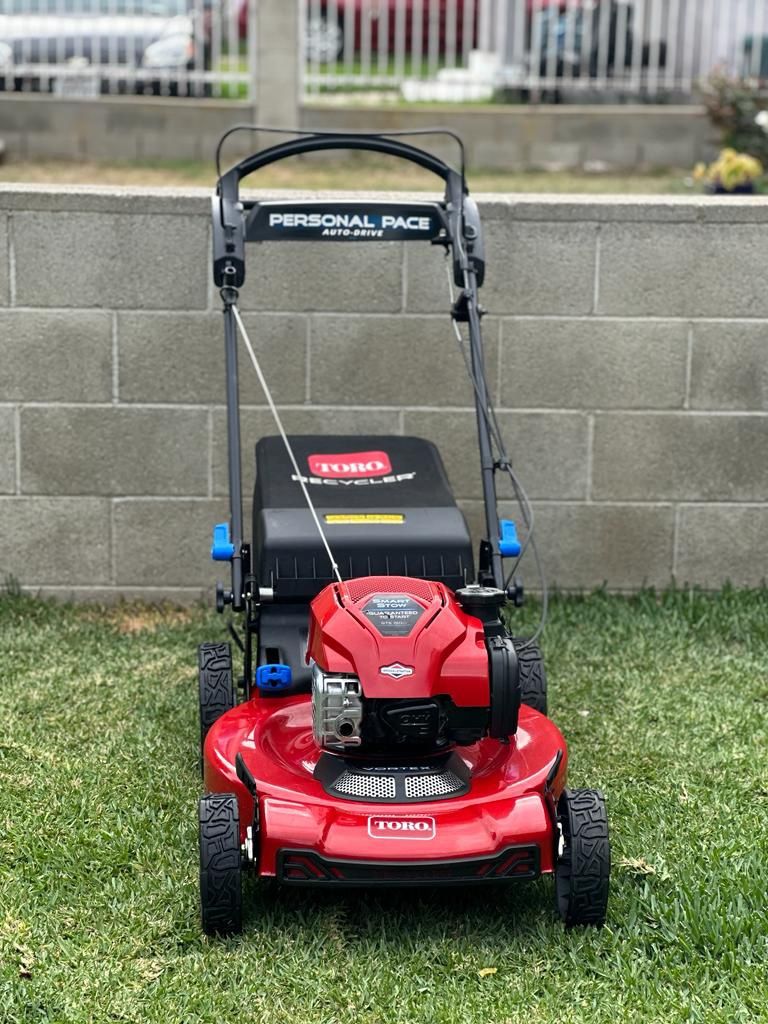 Toro Recycler 22 in. Briggs & Stratton SmartStow Personal Pace High