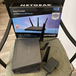 NETGEAR Nighthawk r7000 Dual-Band Smart WiFi Gigabit router - $45