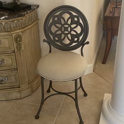 Vanity Chair / Slipper Chair