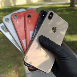 iPhone 8 / 8 Plus / X / XR / XS Max & Unlocked / International Available
