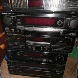 Kenwood Stereo System 