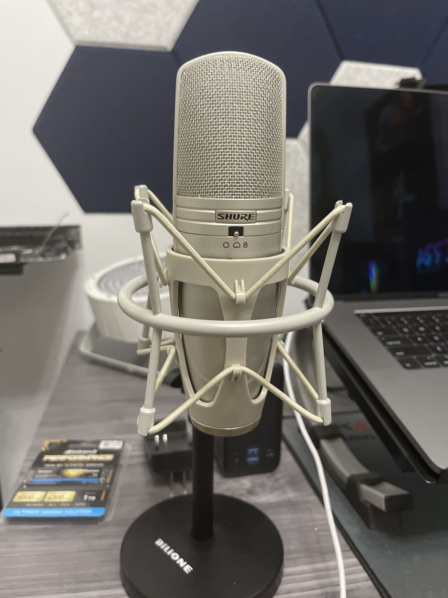 SHURE KSM44A Professional Studio mic!