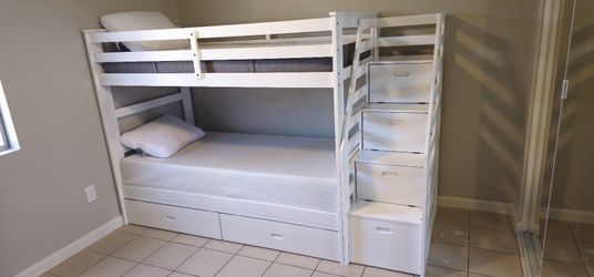 New twin Over twin bunkbed with drawers and bottom drawers 