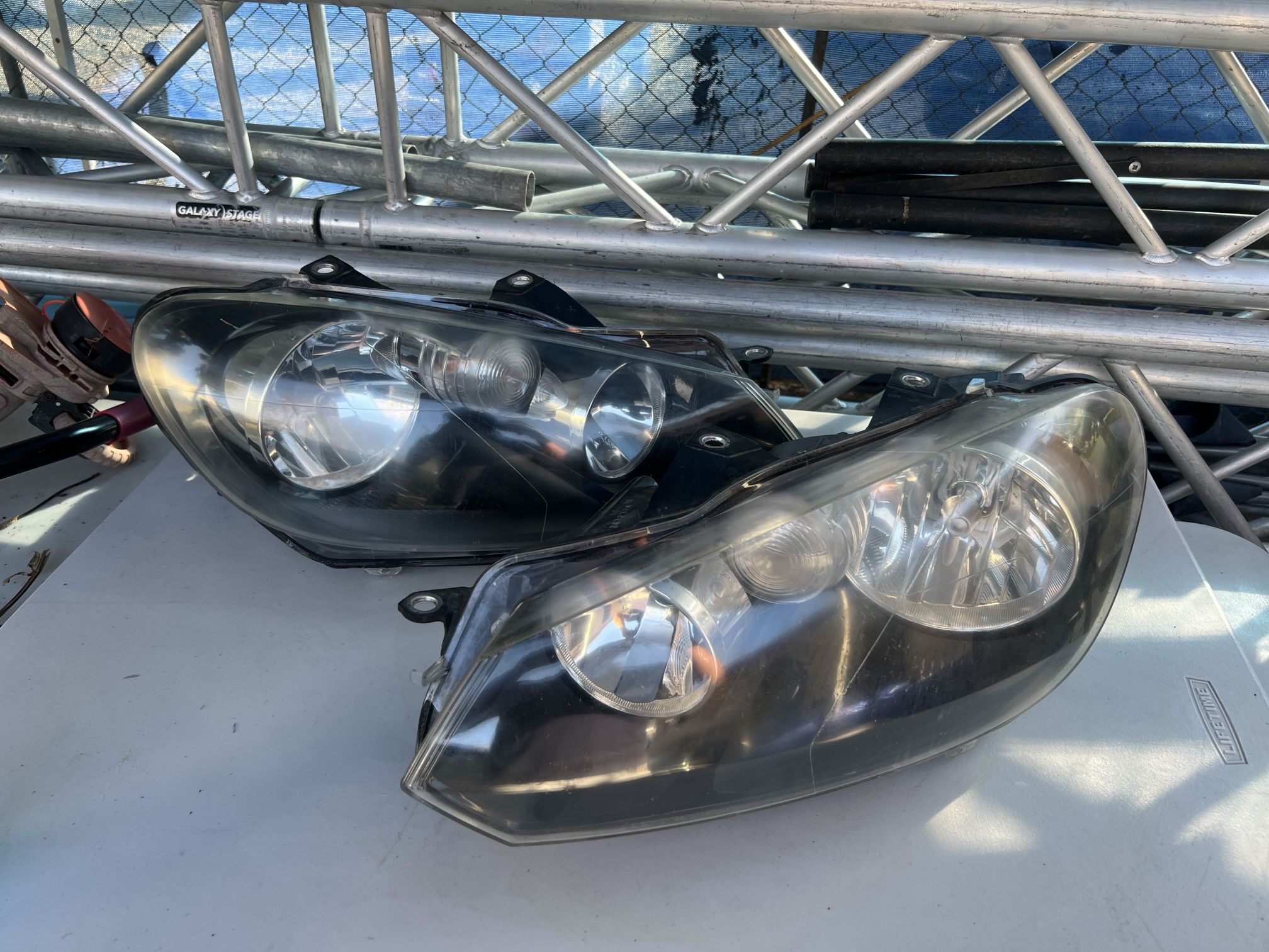 2010-13 Volkswagen GTI Headlights