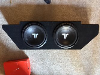 JL audio subwoofer and Amp