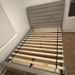 GRAY QUEEN STORAGE BED