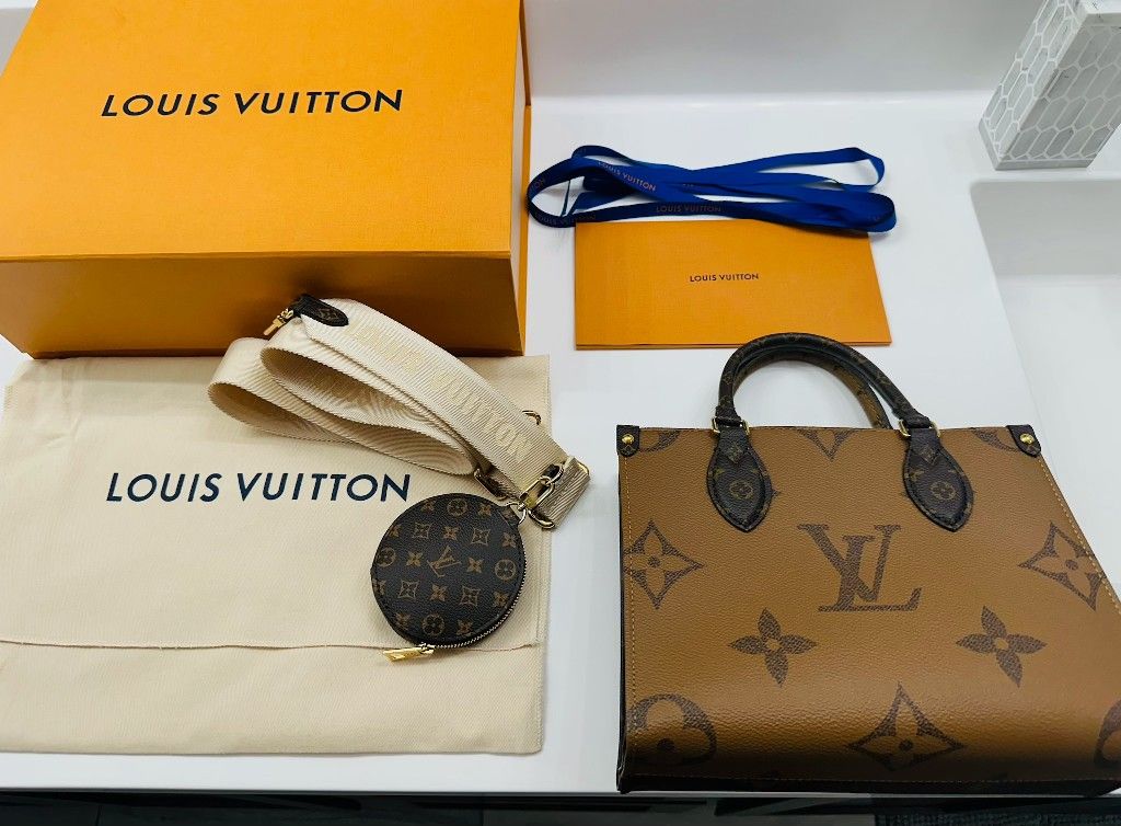 Louis Vuitton On The Go PM - Authentic w/Receipt