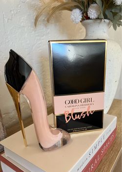 Carolina Herrera Good Girl Blush Eau de Parfum for women with a 2.7 oz