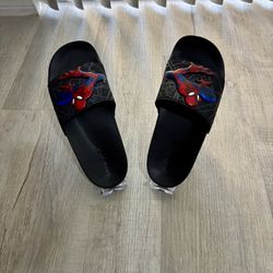 Adidas Marvel Spider-Man black Slides. Size 5-5.5