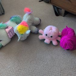 4 Cute Stuffed Animals