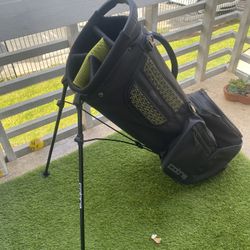 Cobra  Golf Bag