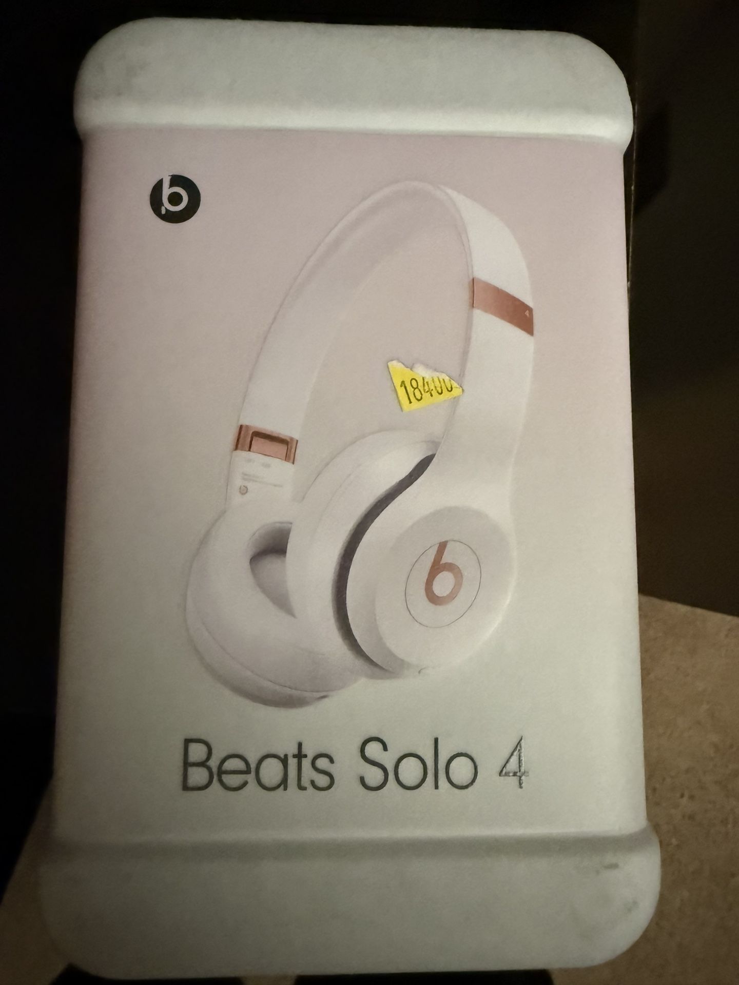 Beats Solo 4