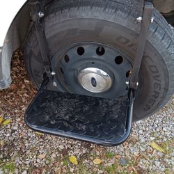 Tire Step For Pickup Or SUV