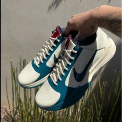 Kobe 5 Protro Caitlin Clark Coconut Milk Spruce Size 11