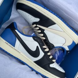 Jordan 1 Fragment Travis Scott Low 