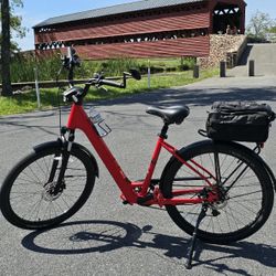 Trek Verve +1 Electric Pedal Assist Hybrid. With Extras