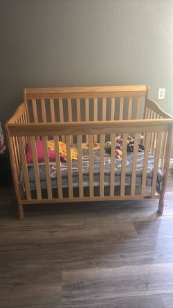 Crib & mattress