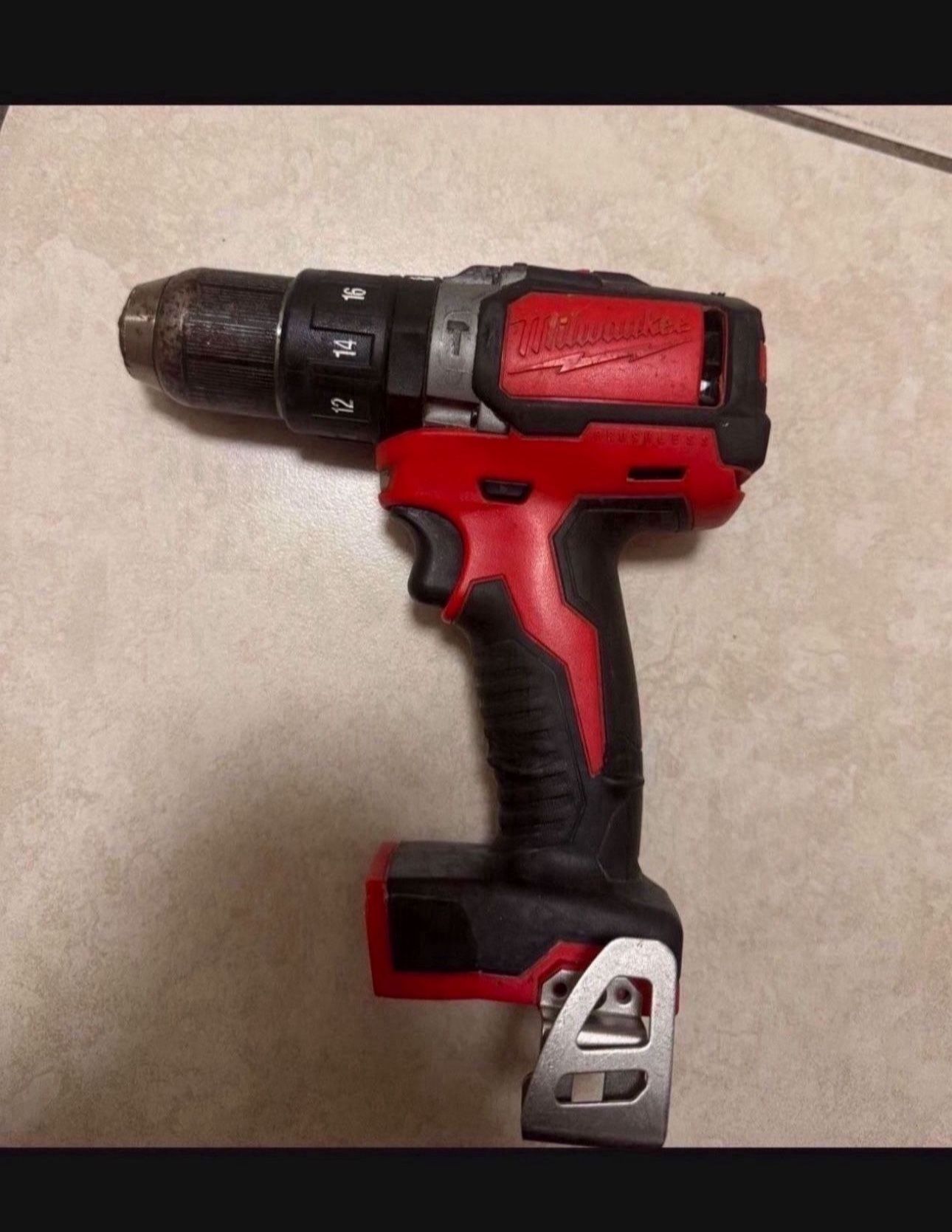 🔥 Milwaukee M18 1/2 13mm Hammer Drill Driver Brushless