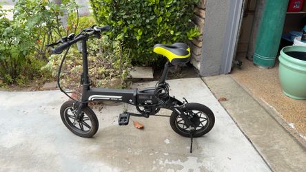 E Bike In Excellent Condition Hardly Used Brand Swagtron
