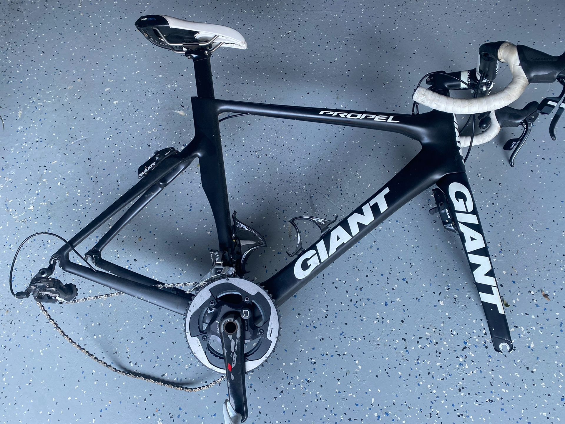 Giant Carbon Fiber Propel  Frame