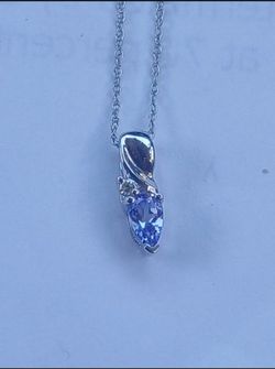 10k White Gold Necklace 