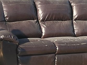 Free free free sofa