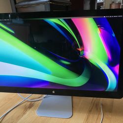  Apple Thunderbolt Display
