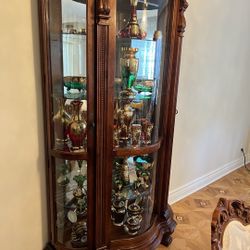 Beautiful Wood China Cabinet H 82”   W 44”   D 18”
