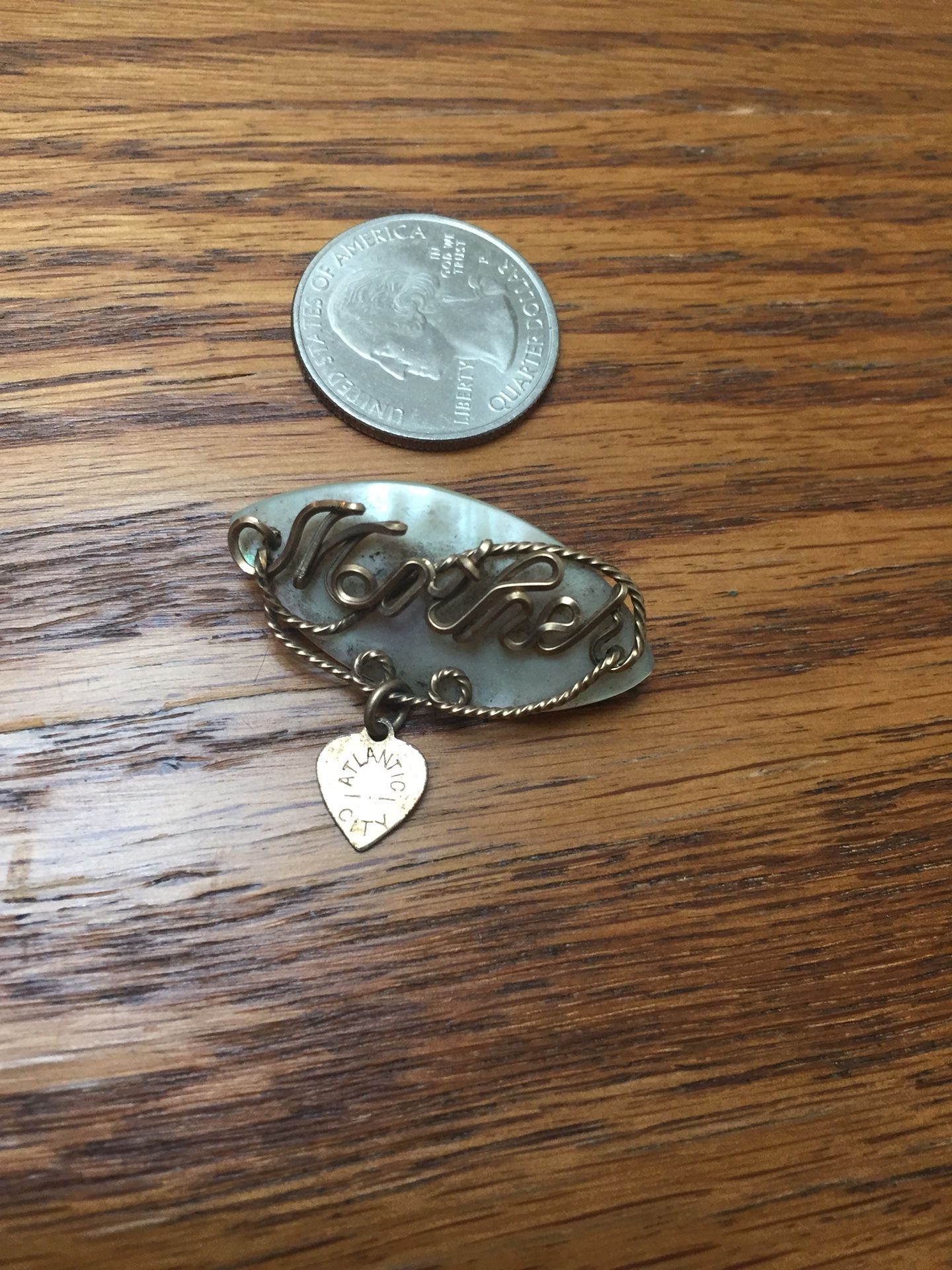 Vintage Mother Of Pearl Atlantic City Pin