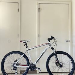 Diamondback AXIS Xe Mountain Bike 27.5”