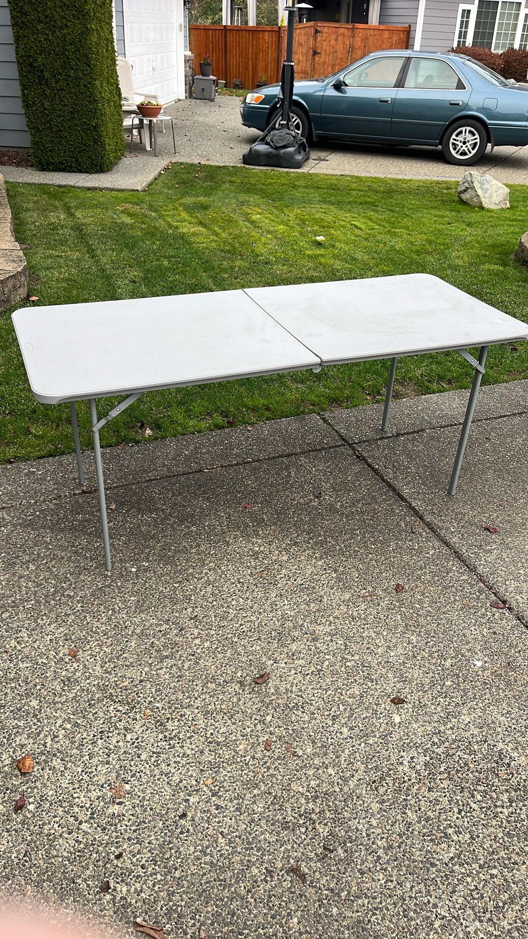Folding Table