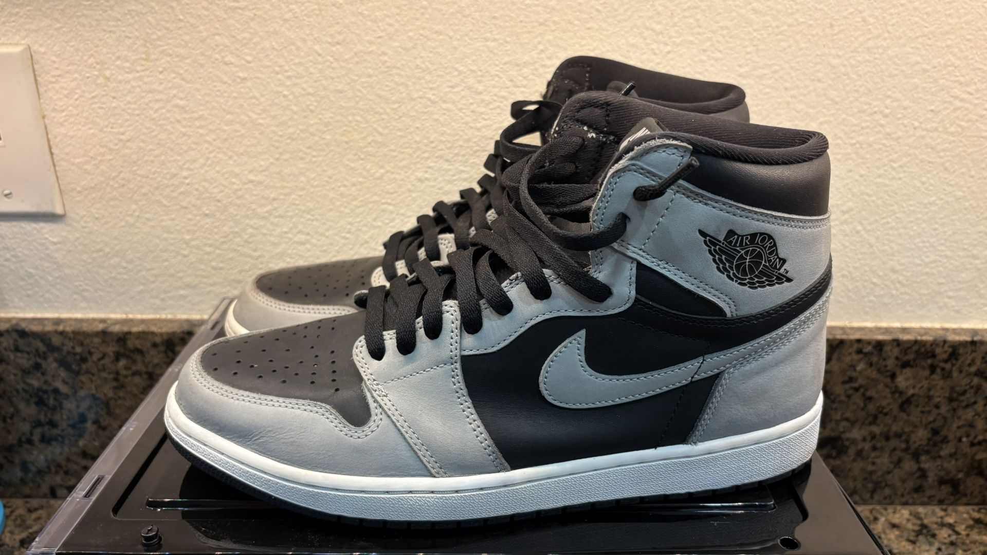 Nike Air Jordan 1 Shadow 2.0