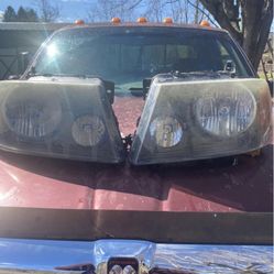 04-08 F-150 Aftermarket Headlight With LED Bulbs