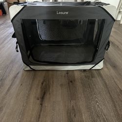 Lê Sure Collapsible Dog Crate - Portable Travel Kennel for Medium Dog,