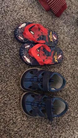 Boy sandals 8