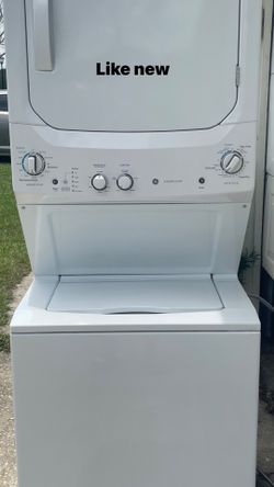 Stackable washer and dryer like new