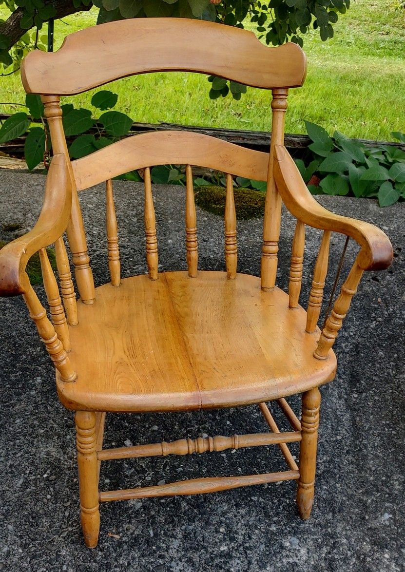 Oak Chair Antique Or Vintage?