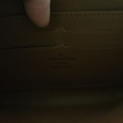 Ladies Wallet Louisv