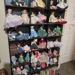 Huge lot of Madame Alexanders