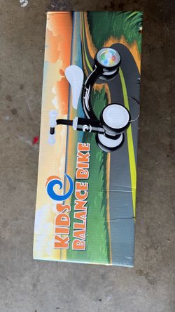 Kids balance bike