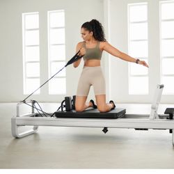 MOFORMER™ Classic Commercial Pilates Reformer