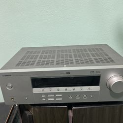 Yamaha Receiver/ Bose Speakers/Sony Woofer 