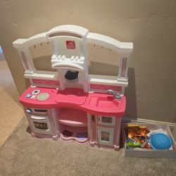 Play Kitchen