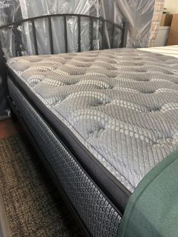 Queen and King Mattresses BRAND NEW at CLOSEOUT Prices - $10 UP FRONT